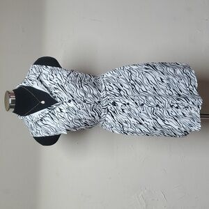 APRICOT Black and White Zebra Print Midi Dress